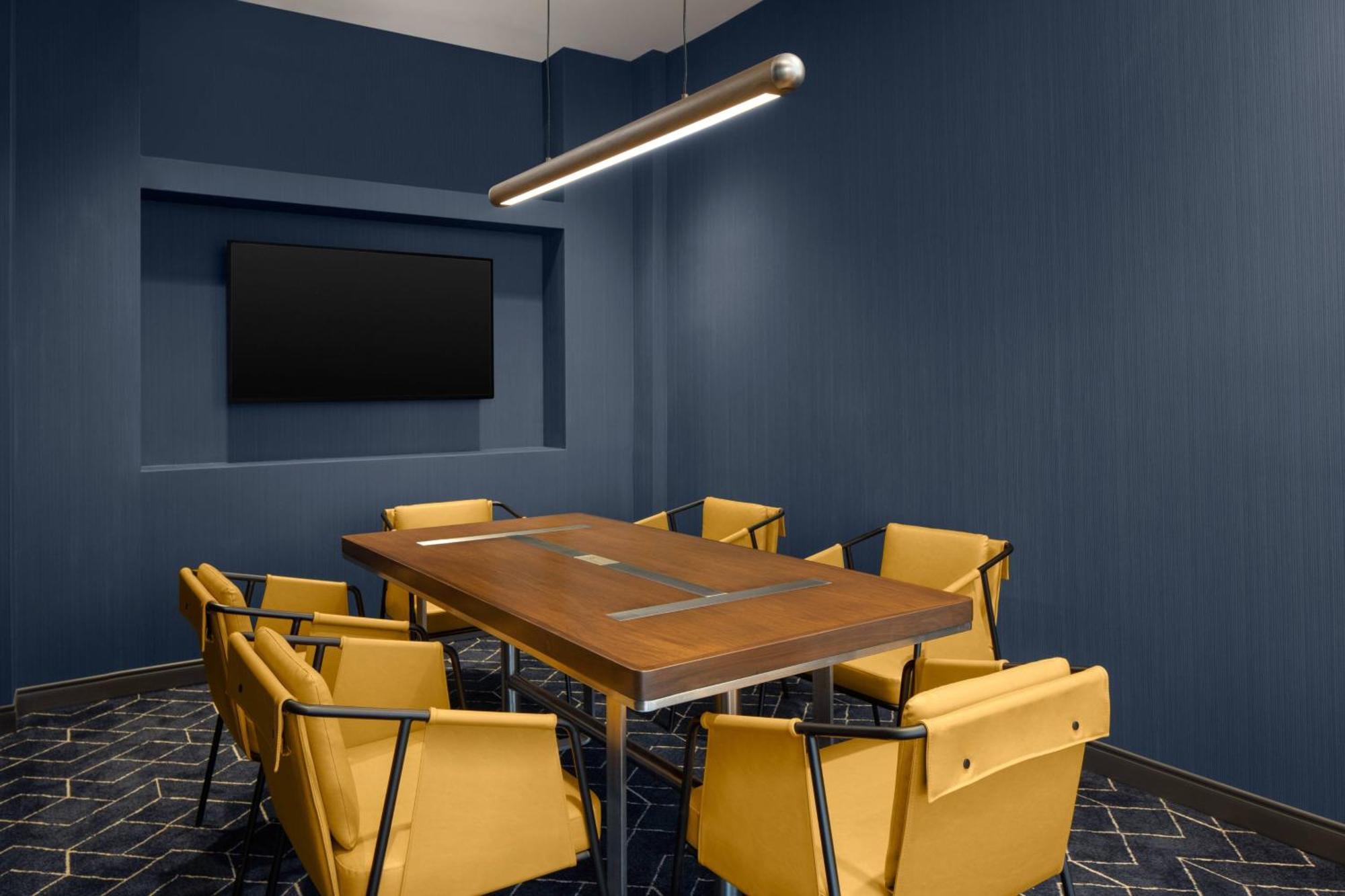 מלון Courtyard By Marriott Lansing Downtown מראה חיצוני תמונה